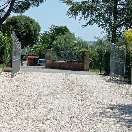 Valdiveltrica Mondavio Exterior foto